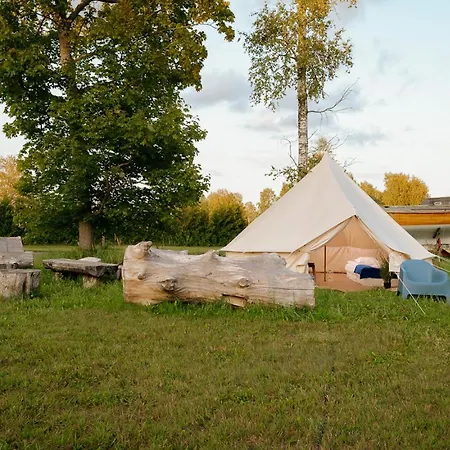 Glamping Pop-up - Fishing Village Riverside Holiday Center Luksustelt Pärnu