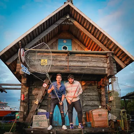 Glamping Pop-up - Fishing Village Riverside Holiday Center Luksustelt Pärnu